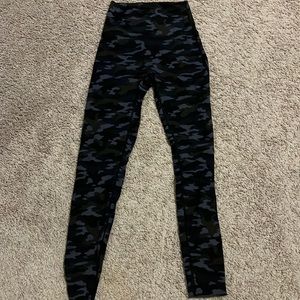Aerie leggings - purple camo